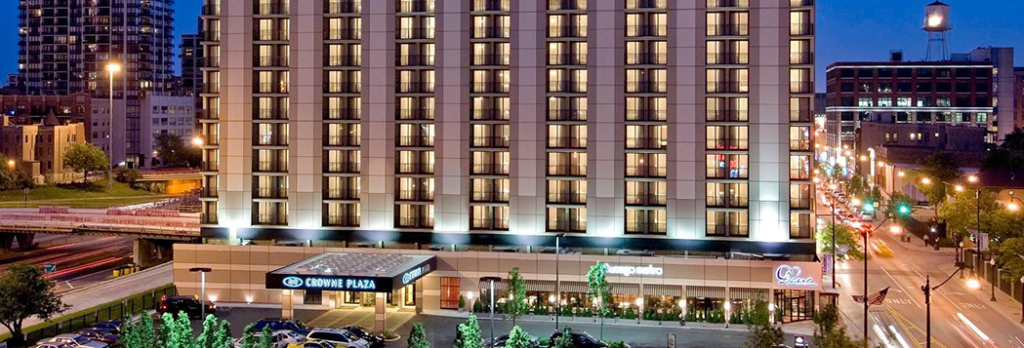 West Loop Social at The Crowne Plaza - Greektown Chicago
